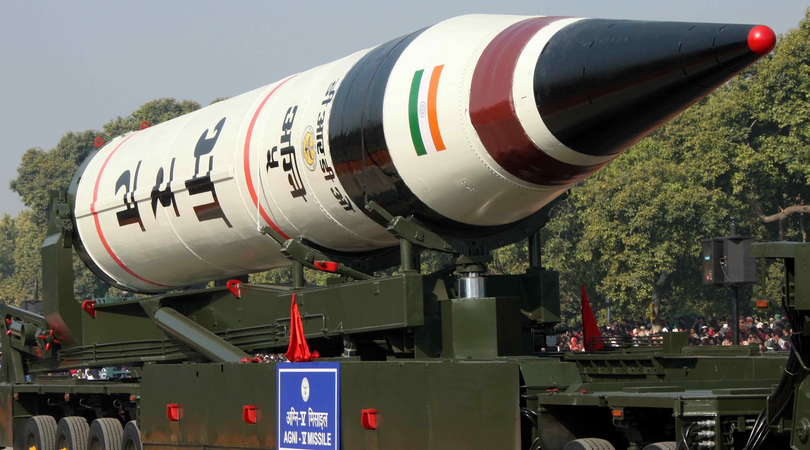Ядерная ракета америки. Агни-v баллистическая ракета. Agni 5 ракета. Индийские баллистические ракеты. Агни-II баллистическая ракета.