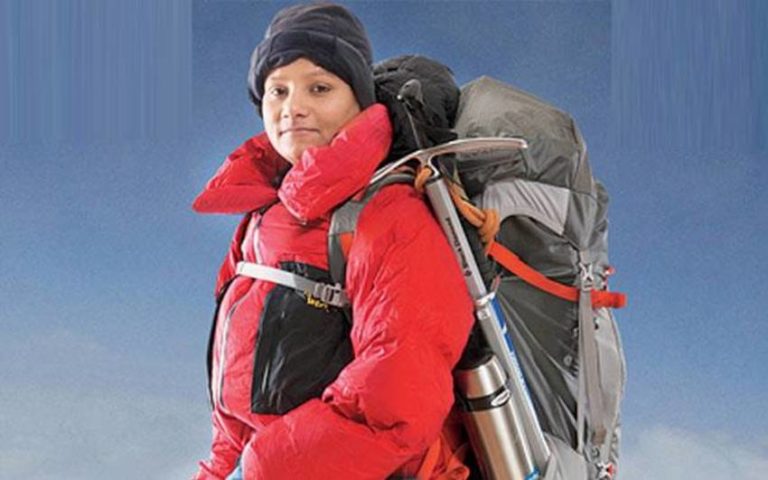 Arunima Sinha Becomes The First Woman Amputee From India To Climb Mount ...