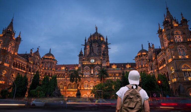 Explore Mumbai: A Complete Travel Guide to the City of Dreams